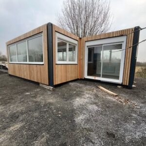 Conteneur maritime aménagé et transformé